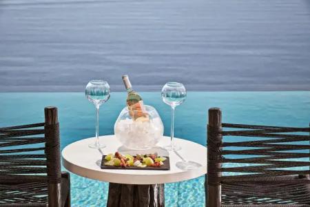 Myconian Utopia Relais & Chateaux - 11