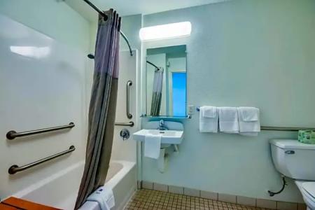 Motel 6 Biloxi, MS - Beach - 35