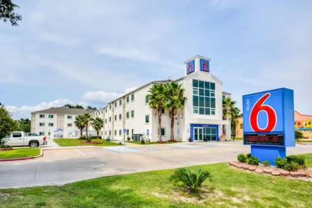 Motel 6 Biloxi, MS - Beach - 0