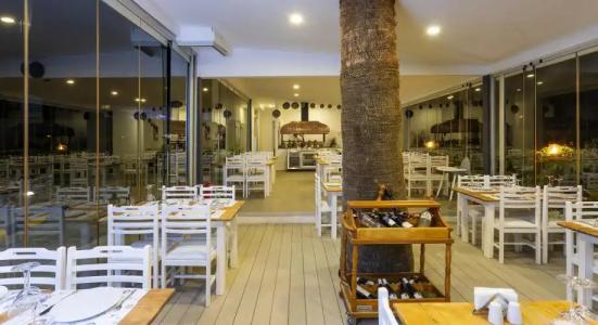 Charm Beach - All Inclusive - 41