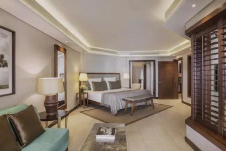 Royal Palm Beachcomber Luxury - 70