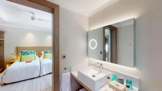 Paradis Beachcomber Golf Resort & Spa - 98