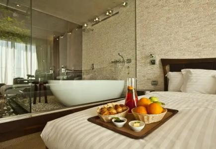 Graffit Gallery Design - 11