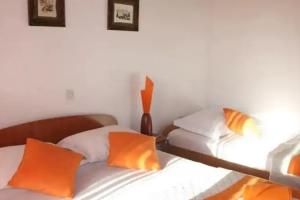 Guest House «Iva», Makarska
