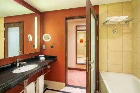 Hilton Warsaw City - 9