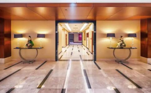 Hilton Warsaw City - 17