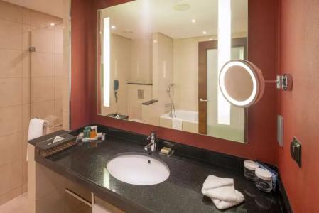 Hilton Warsaw City - 8