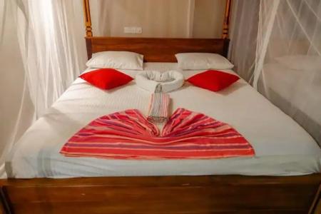 Harmony Beach Bungalows - 3