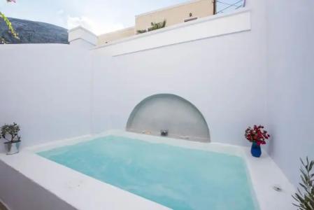 Blue Waves Suites & Apartments - 277