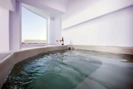 Blue Waves Suites & Apartments - 313