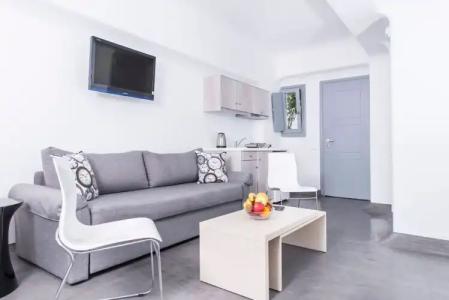 Blue Waves Suites & Apartments - 303