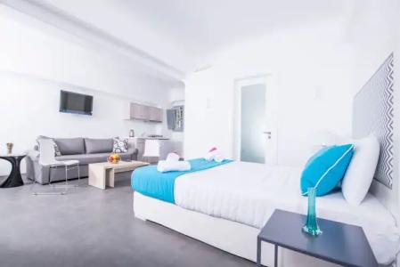 Blue Waves Suites & Apartments - 327