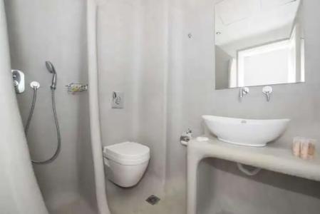 Blue Waves Suites & Apartments - 7