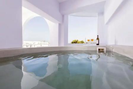 Blue Waves Suites & Apartments - 314