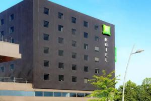 ibis Styles centre gare Mini-hotel, Caen