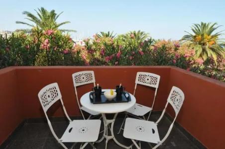 Le Petit Chateau - 40