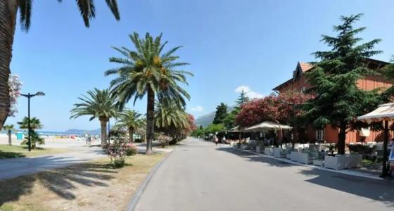 Le Petit Chateau - 49