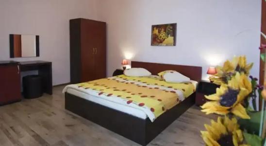 Vromos Guest House - 4