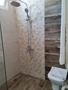 Vromos Guest House - 17