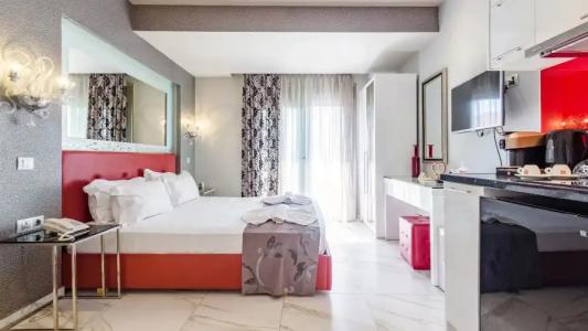 Alpha Luxury Suites - 44