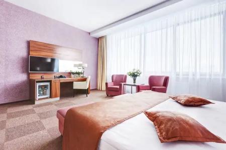 Виктория Олимп и бизнес-центр Минск - 105