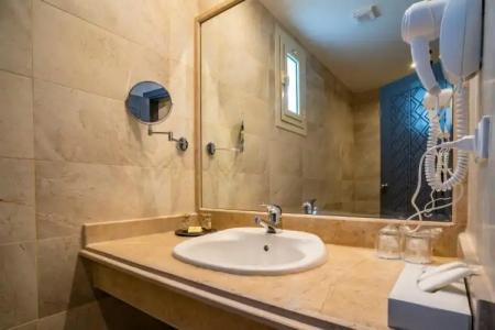 Club Reef Resort & Spa - 54