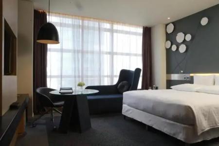 Pullman Saigon Centre - 43