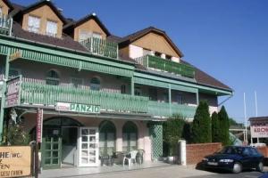 Korona Panzio Mini-hotel, Balatonfured