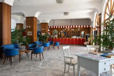 Grand Excelsior - 34