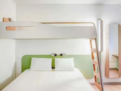 ibis Budget Caen Memorial - 2