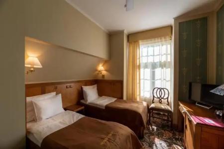 Ekesparre Boutique - 17