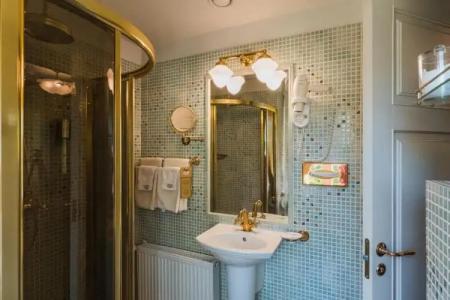 Ekesparre Boutique - 30