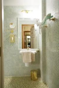 Ekesparre Boutique - 38