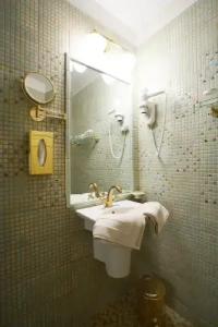 Ekesparre Boutique - 34