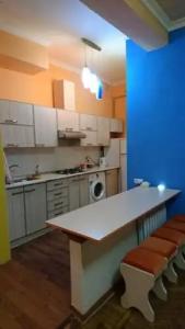 Cascade Apartments & Tours - 20