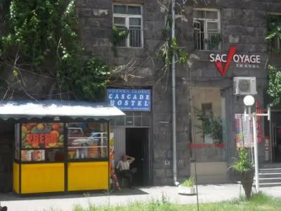 Cascade Apartments & Tours - 0