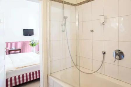 Best Western SeeFrankenhorst - 180