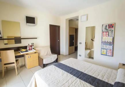 Ticho's Greenblu - 24