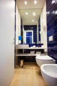 Ticho's Greenblu - 52