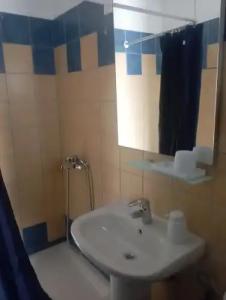 Toni´s Guesthouse - 33