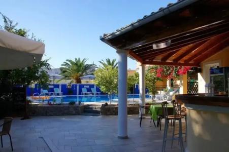 Toni´s Guesthouse - 14