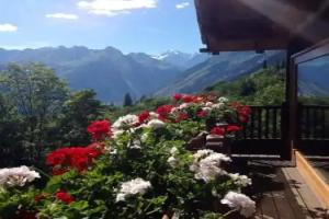 Les Combes, La Salle