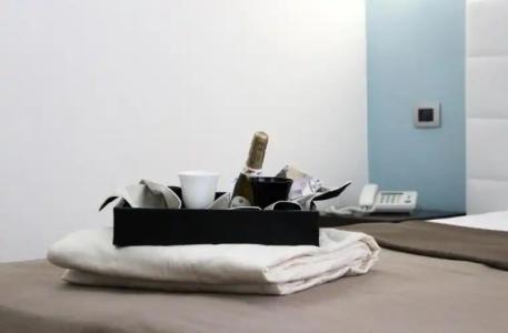 Vittorio Emanuele - 16