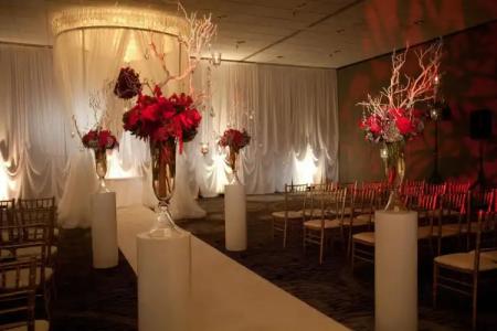 DoubleTree by Hilton Chicago Magnificent Mile - 33