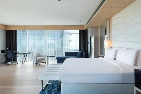Wyndham Grand Levent - 63