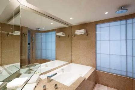 Grand Hyatt Fukuoka - 55