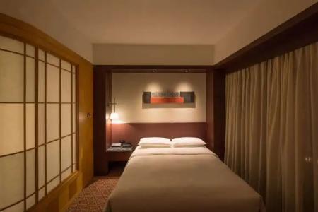 Grand Hyatt Fukuoka - 43