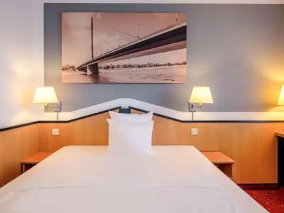 Mercure Duesseldorf - 6