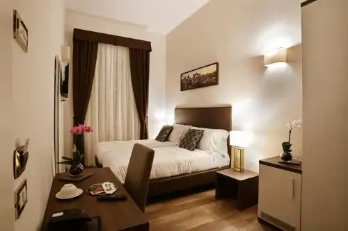 Elegant Rooms Roma - Guest House - 16