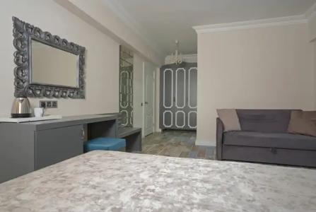 Otto Palace Boutique - 7